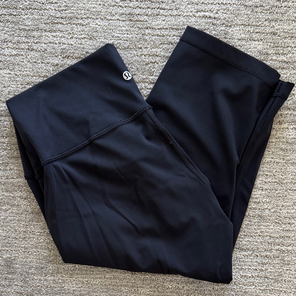 BNWOT lululemon athletica lululemon Align™ High-Rise Crop 17" size 12 black